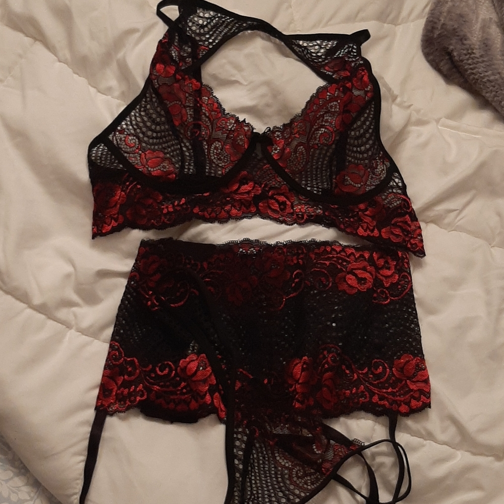 Lingerie set